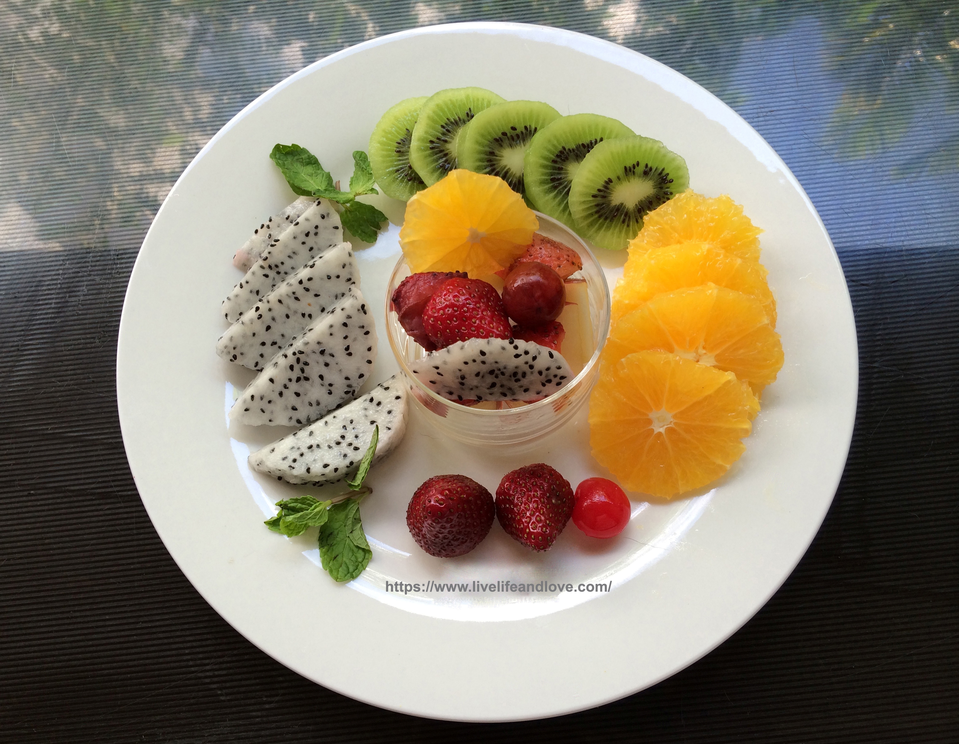 fruits in a plate